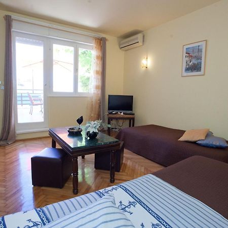 Apartments Beautiful Sandy Beach Сплит Номер фото